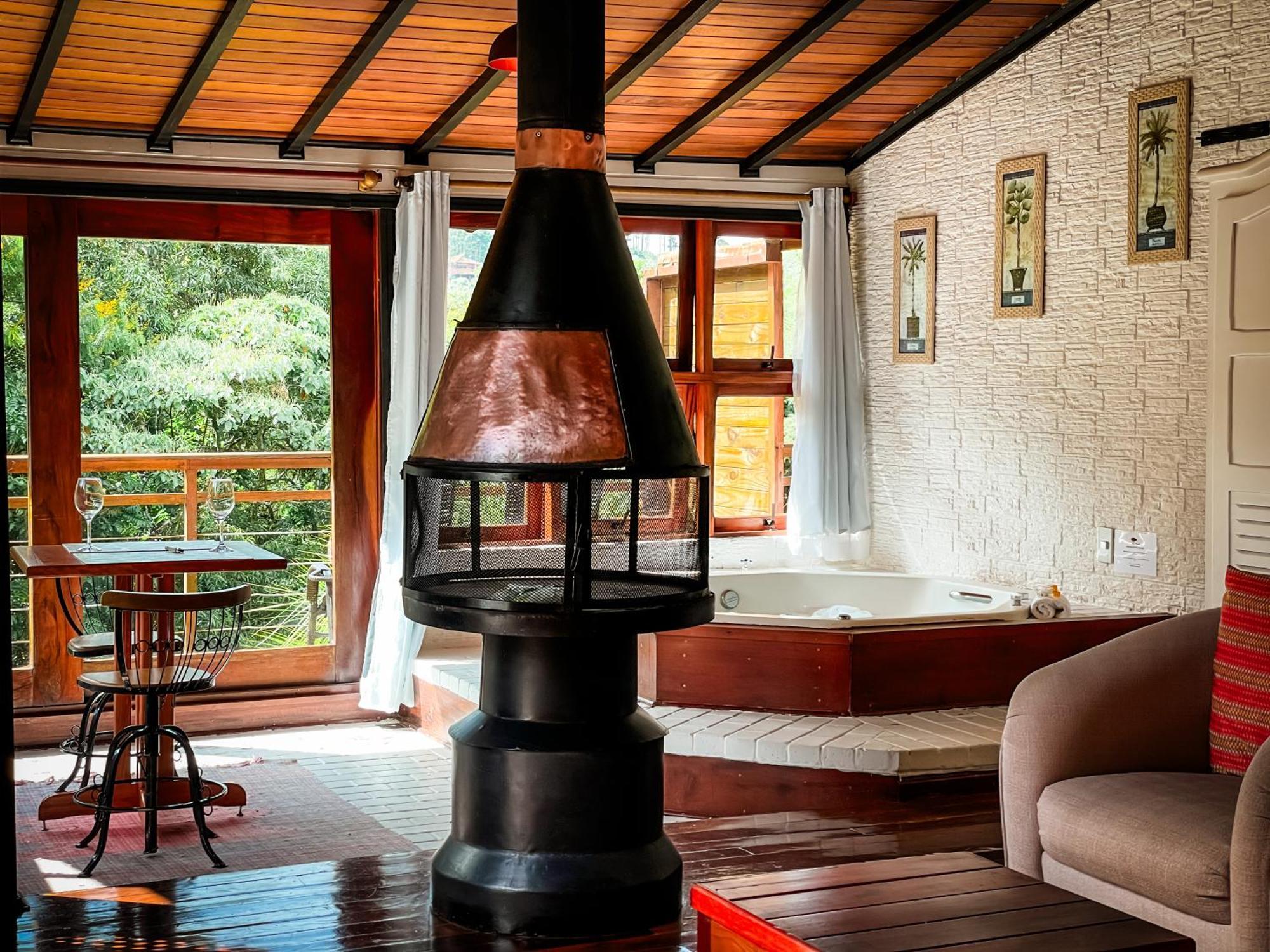 Pousada Solar D'Araucaria Goncalves Luaran gambar